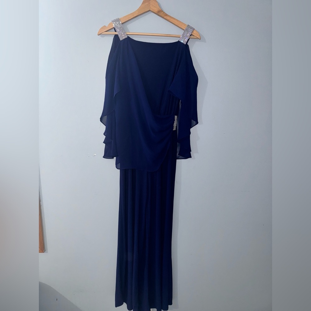 MSK dress with cape and zipper in the back, will fit someone as tall as 5’6.